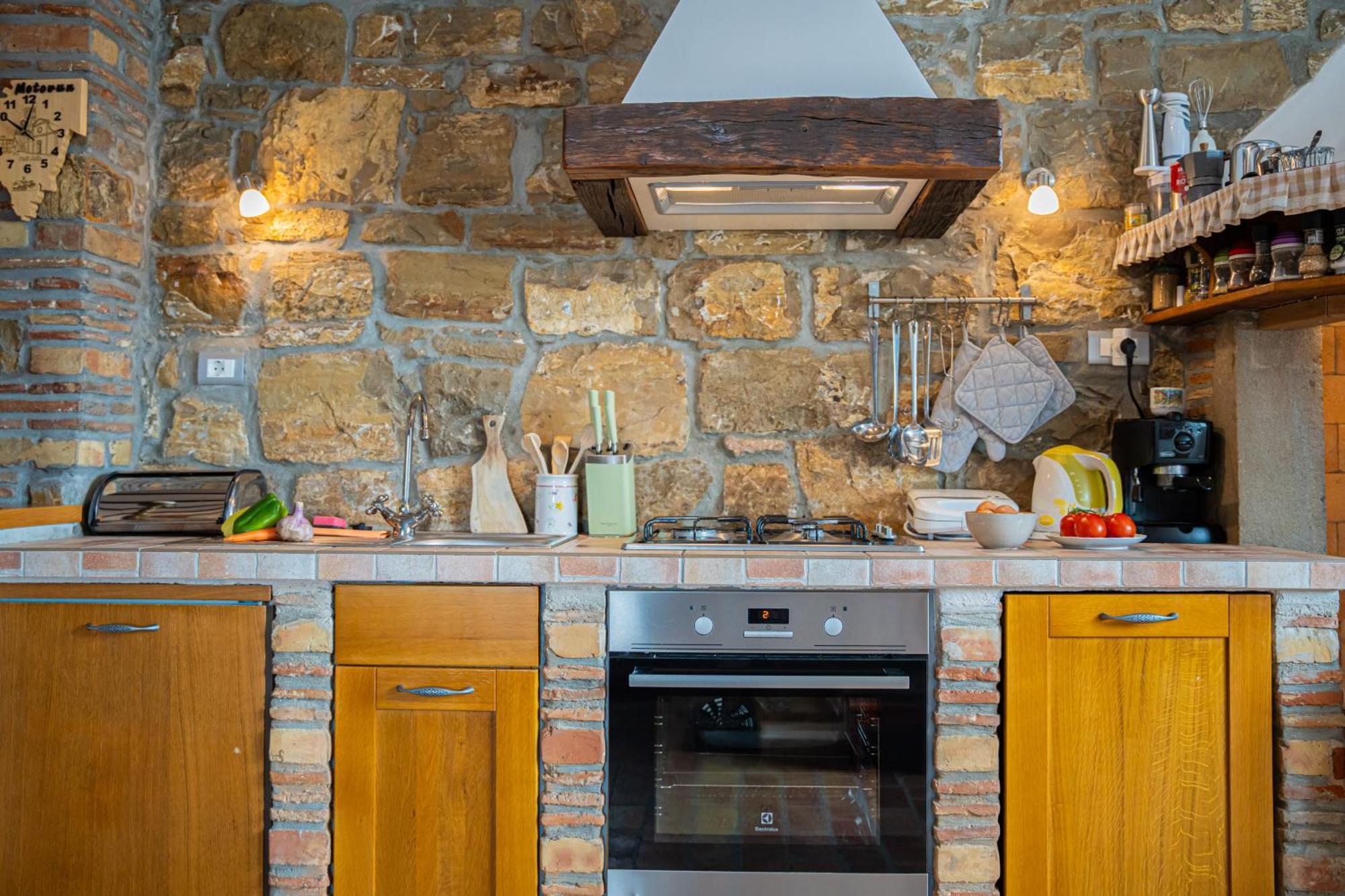 Holiday Home Belveder Motovun With Heated Pool Livade Extérieur photo