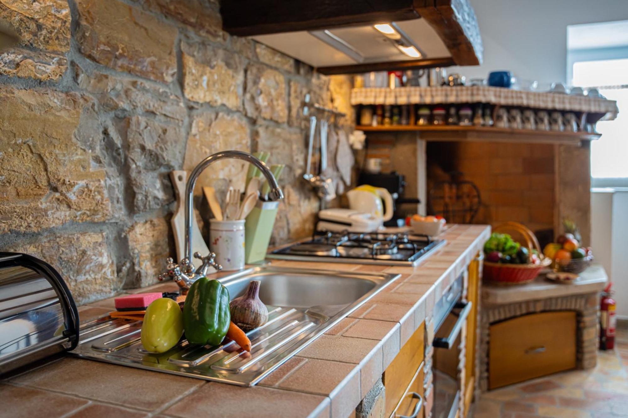 Holiday Home Belveder Motovun With Heated Pool Livade Extérieur photo